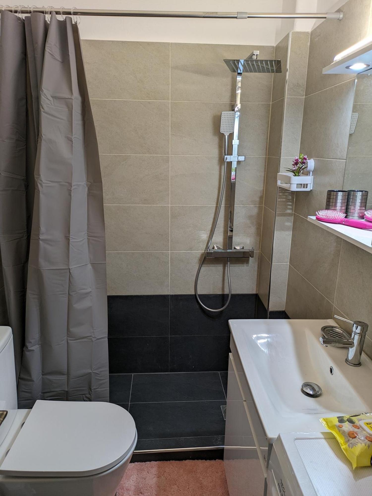 Lavender-Emma Cosy Apartment Near City Center アテネ エクステリア 写真